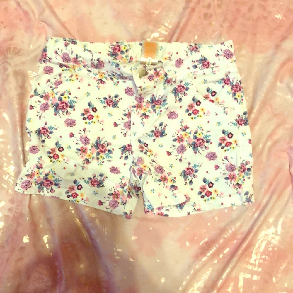 Flower shorts by Wonder Nation